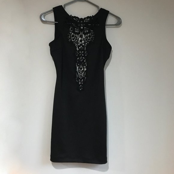 Black bodycon dress with open back - Picture 1 of 9